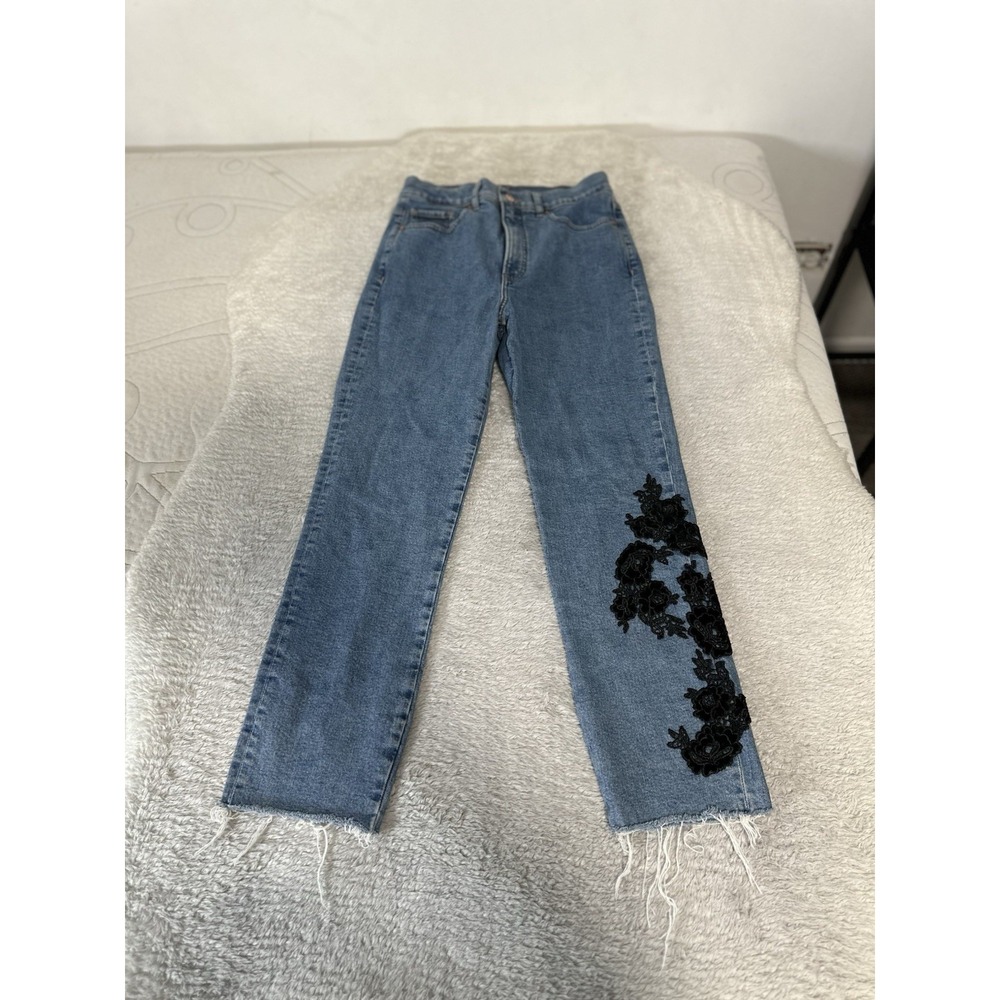 Express Slim Super High Rise Jeans Floral Lace Applique Pants Size 6R Stretch